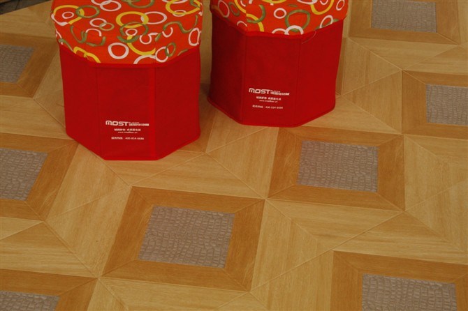 Parquet Style Laminate Flooring (415)