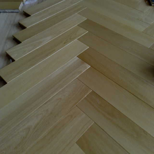 Herringbone Parquet Engineered Oak Wood Flooring