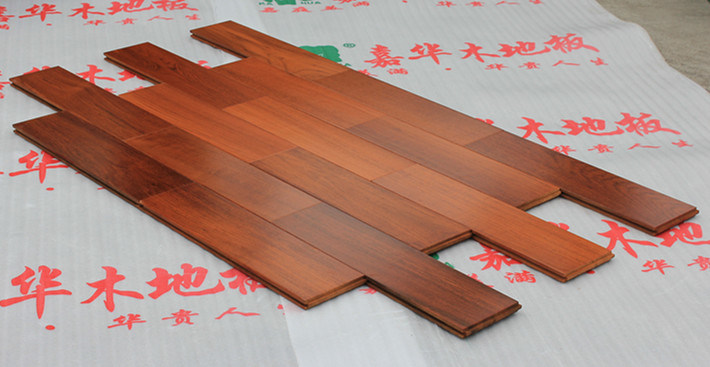 Modern Fashion Teak Solid Wood Flooring