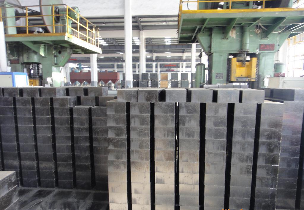 Magnesia Carbon Refractory Bricks for Lime Kilns Producing