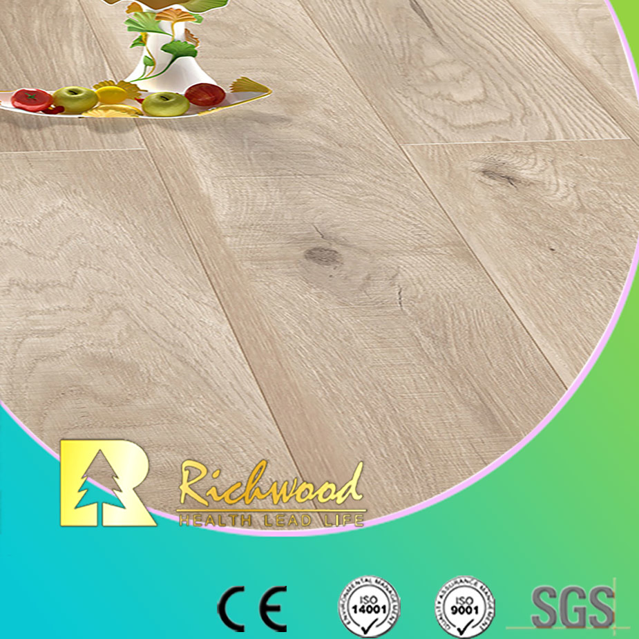 Vinyl Plank E0 HDF Parquet V-Grooved Laminate Laminated Wood Wooden Flooring