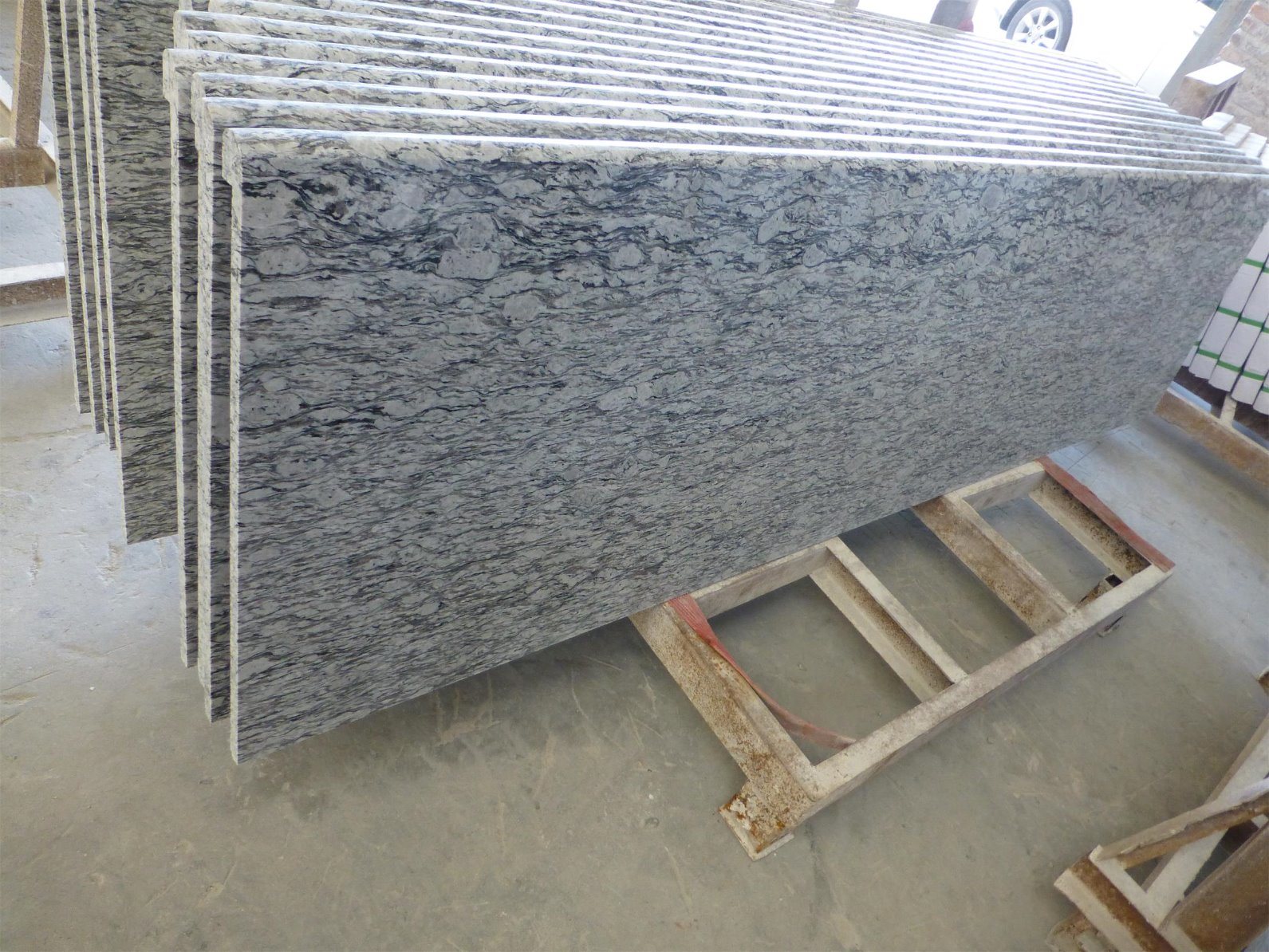 Polished Natural Wave White Granite Tile/Slab/Vanitytop/Stair/Skirting/Countertop/Table Top Bullnose Edge