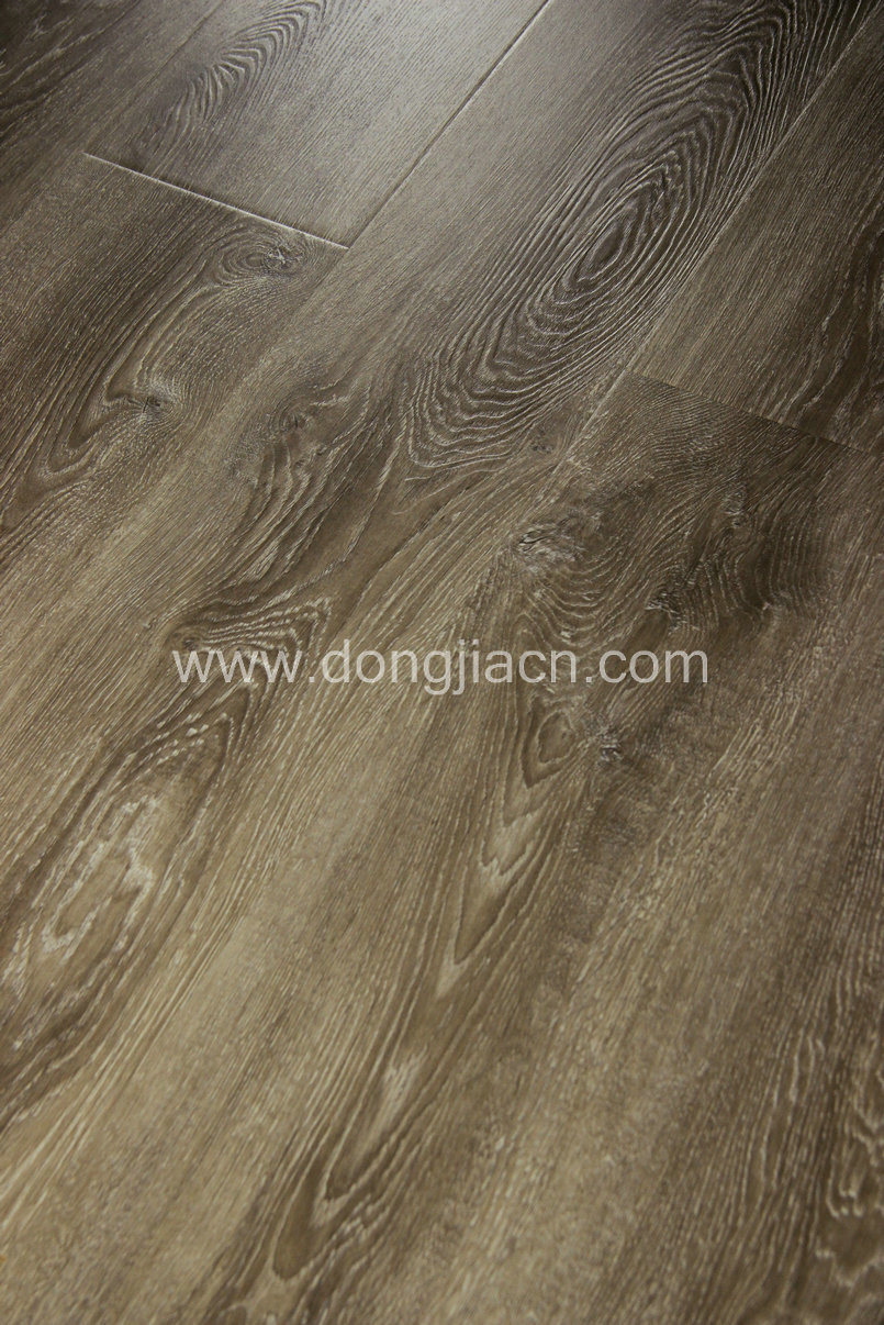 Deep and Heavy Embossed Natural European Colour Laminate Flooring 14625