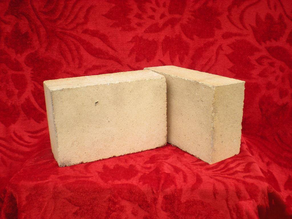 High Quality Magnesia-Alumina-Carbon Brick