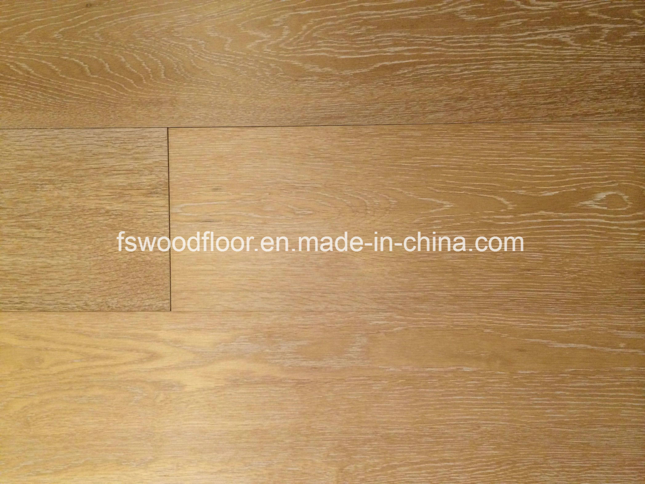 White Grained Honey Stain Engineered Oak Flooring