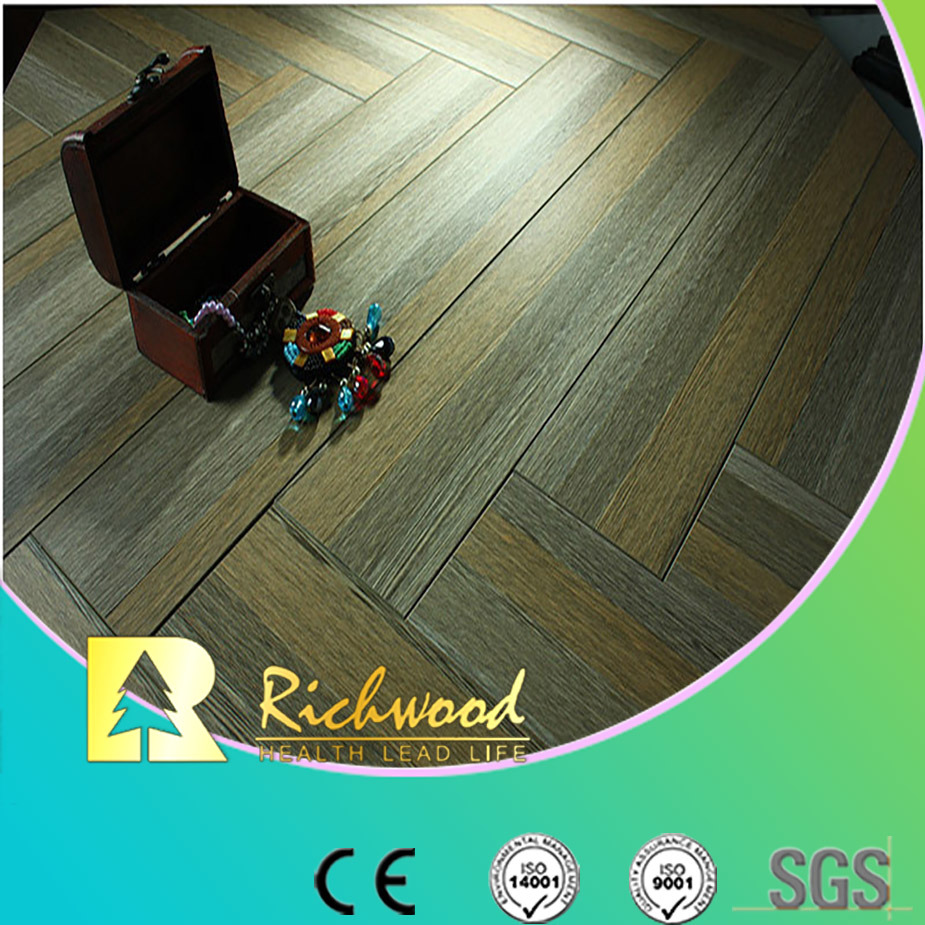 Commercial 12.3mm AC4 Crystal Hickory Sound Absorbing Laminate Floor