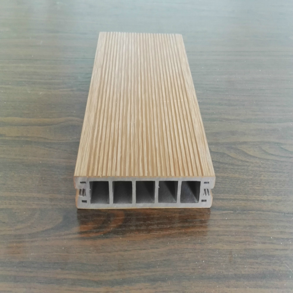 Outdoor Co-Extrusion Wood Plastic Composite Flooring