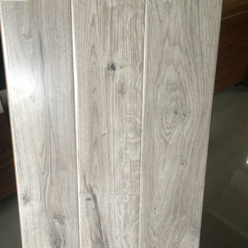 Nature Grain White Color Good Quality Best Price Laminate Flooring