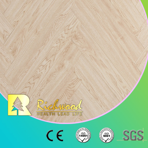 Vinyl Plank 12.3mm E0 AC4 Maple Wooden Laminated Laminate Flooring