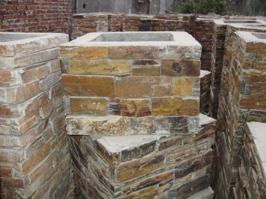 Cement Back Yellow Slate Column (SSS-96)