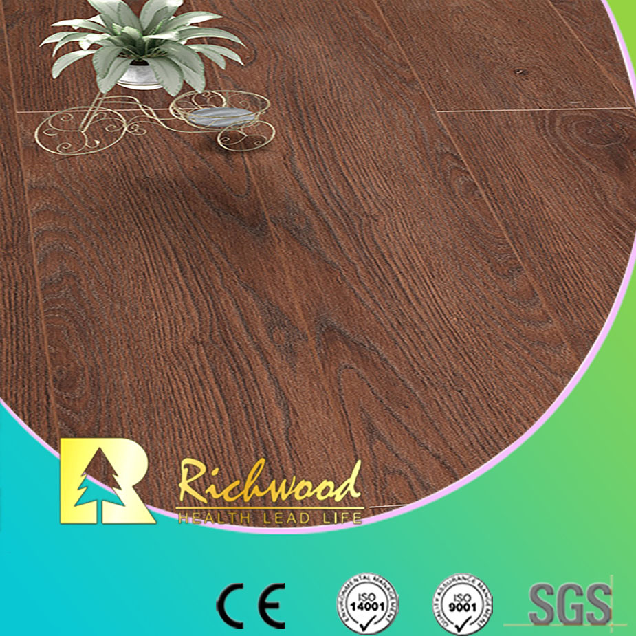 Household 12.3mm E0 HDF AC4 Embossed Oak Laminated Floor