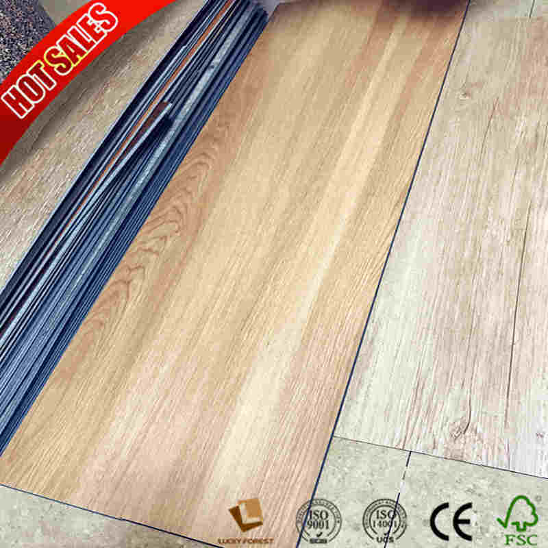Oak Wood Texture Click PVC Flooring