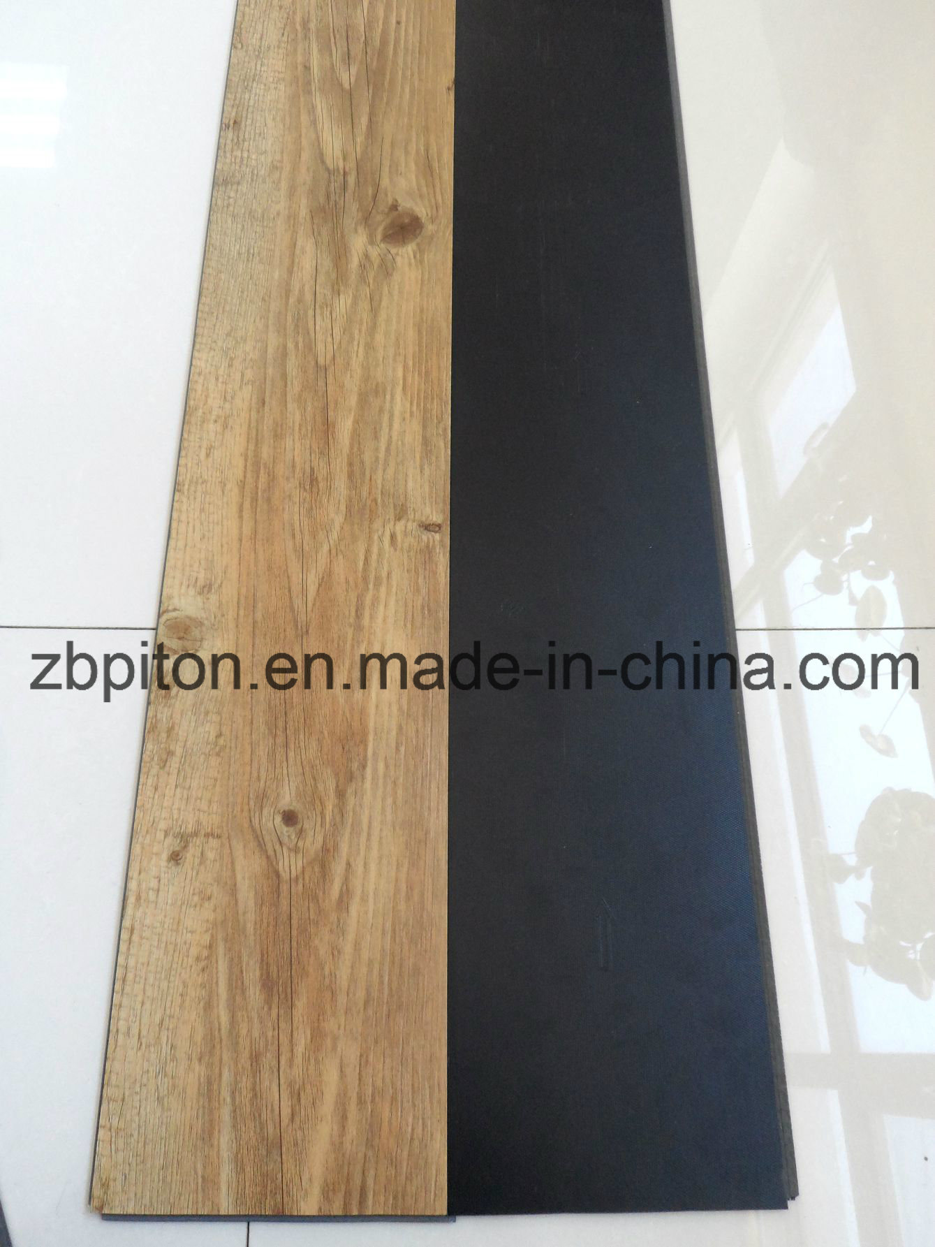 3.2mm Thickness PVC Vinyl Flooring with Click System Lvt (CNG0320N)