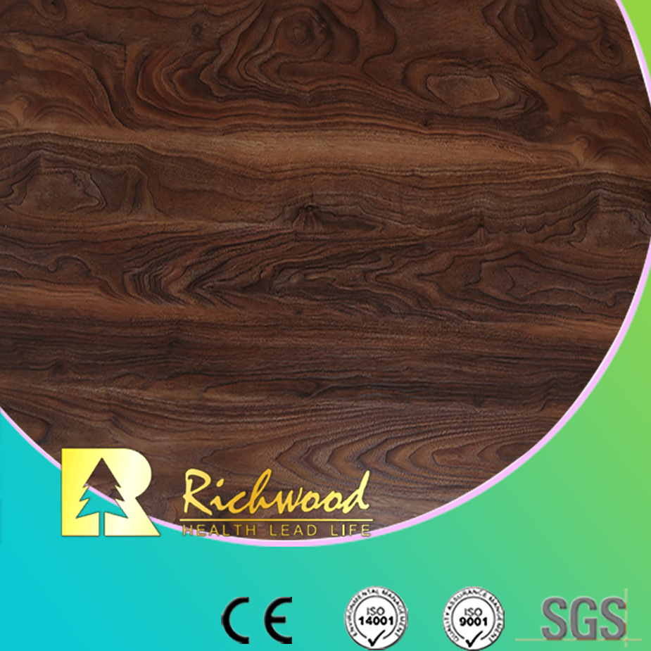 8mm Embossed-in-Register Oak HDF Wood Laminated Flooring