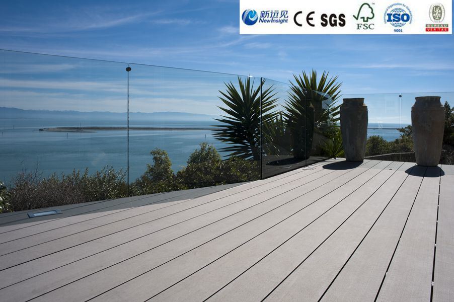 Wood Plastic Composite Decking with CE, Fsg SGS, Certificate