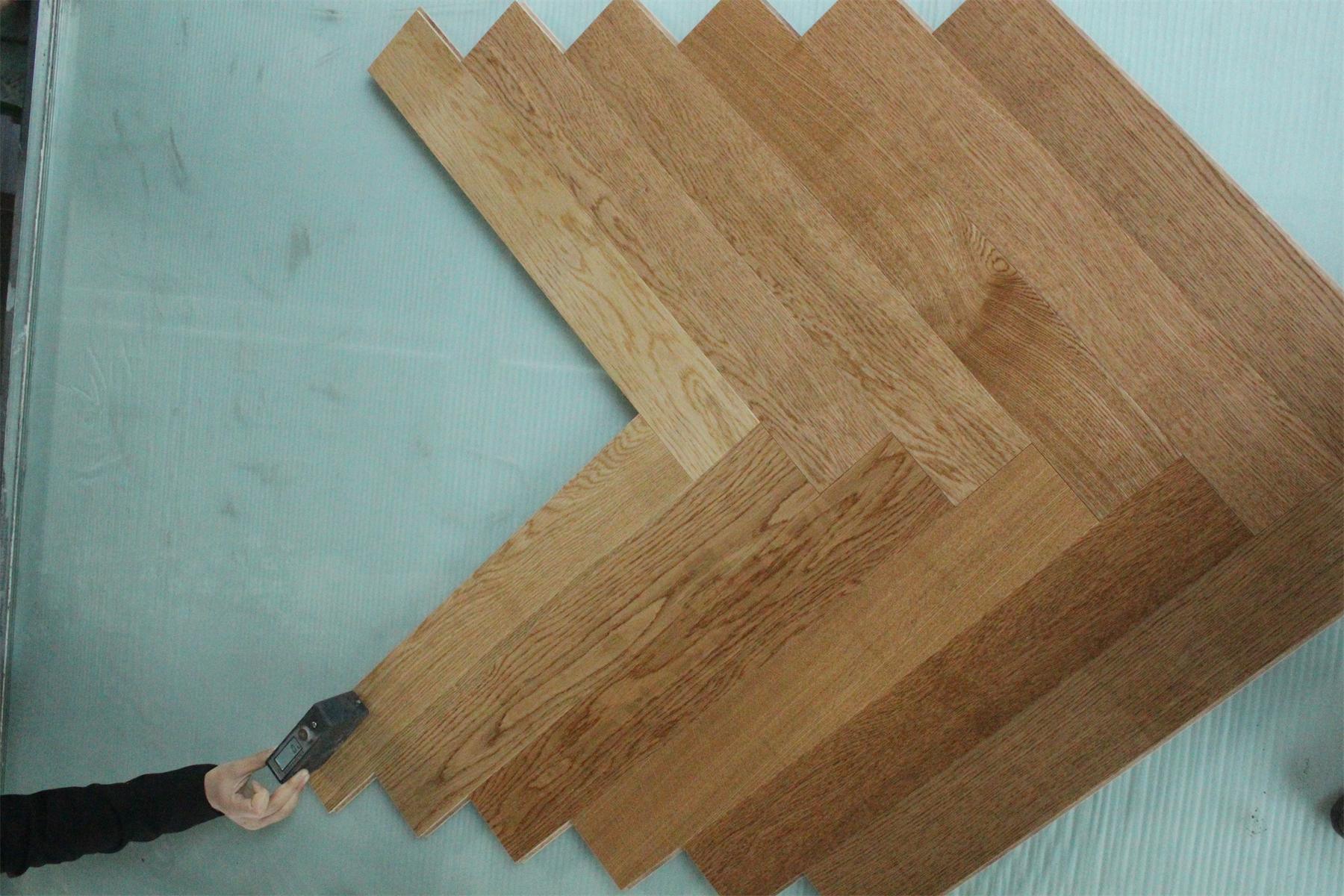 Kd CE Oak Herringbone Engineered Wood Flooring