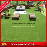Green Plastic Artificial Grass Mat for Garden Decoration