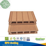 Wooden Texture Easily-Installed Hollow Decorative Wood Plastic Composite Decking/Flooring