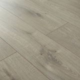 L7005-Sliver Oak Embossment Uclick Laminate Flooring