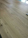 Russia Oak Nature Color Lacquered Finishing Engineered Wood Flooring