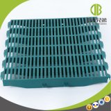 600*600mm Green Color Pig Plastic Floor Used in Farrowing Crate