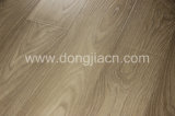 Synchronized Surface Strong Contrast Laminate Flooring with CE Certificate 1412102