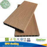 WPC Antiseptic Wood Laminate Engineered Flooring Capped Composite Decking with Ce Certificates