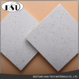 Durable Artificial Quartz Stone Flooring Tiles with Chips
