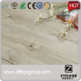 Interlocking Vinyl Flooring with Selected Textured Designs and Colorful