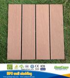 Waterproof Outdoor DIY WPC Decking Tile for Balcony, Garden and Swimming Pool