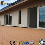 Durable Wood Plastic Composite/WPC Decking Customized