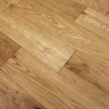 Interior Natural Color Engineered Oak Wood Flooring
