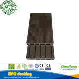 Decorative Outdoor Recyclable Fire-Resistant Wood Plastic Composite Decking