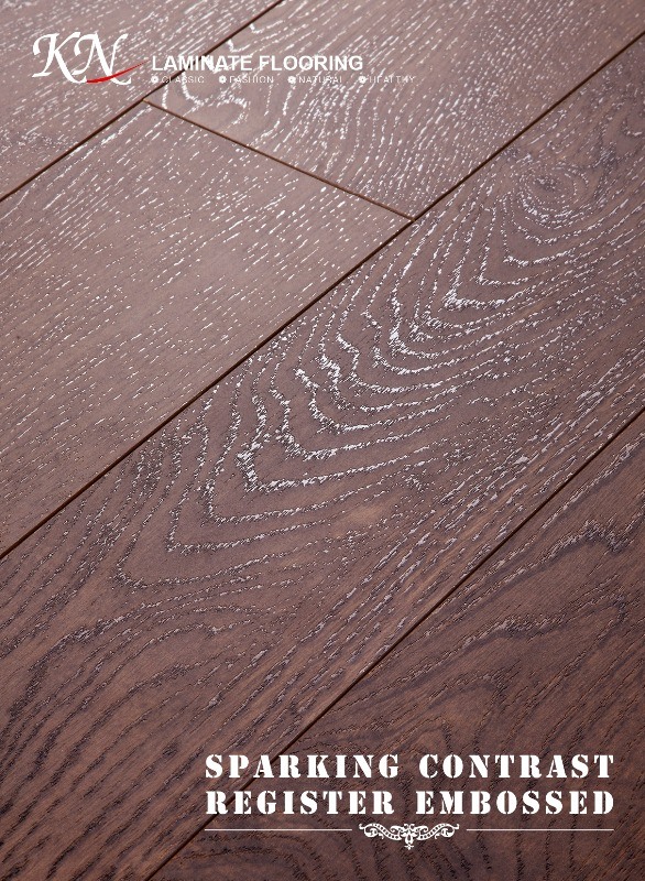 Oak Sparking Contrast HDF Laminated Flooring E1 AC3