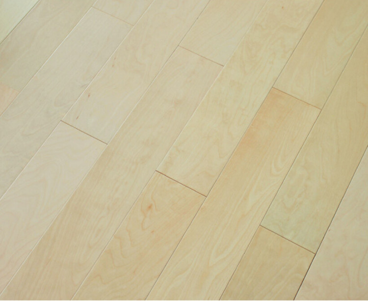 Multi Layer Smooth Maple Engineered Wood Flooring