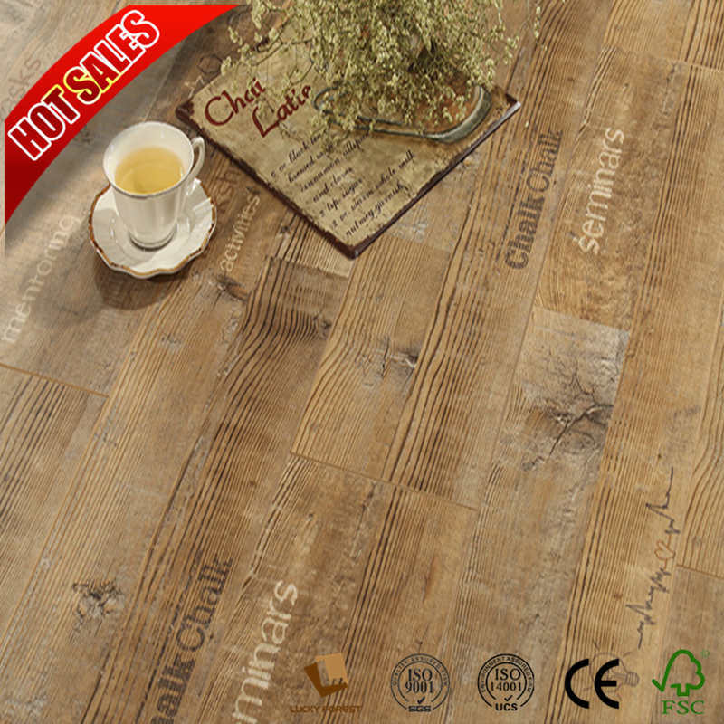 Oak Wood Offers on Laminate Flooring